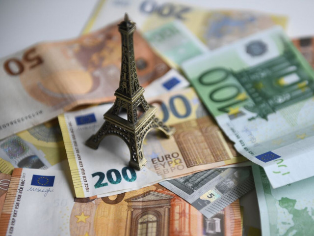 Годишната инфлация в еврозоната през октомври забави темпа си до 2,1 процента