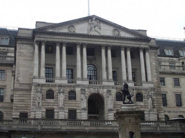 Банката на Англия: Частните застрахователи трябва да си партнират с правителството
