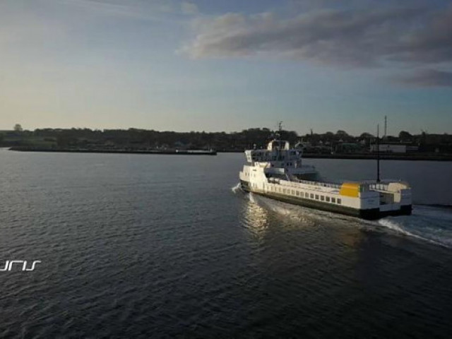 Напълно електрически ферибот започна да вози пътници в Дания