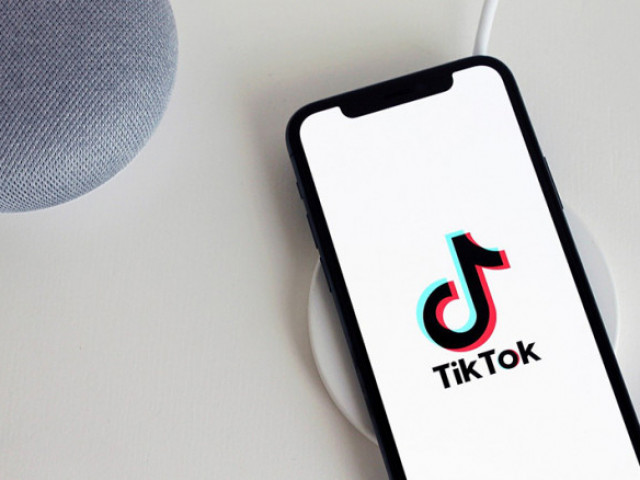 Google изтри милиони негативни ревюта за TikTok, рейтингът на приложението е критично нисък