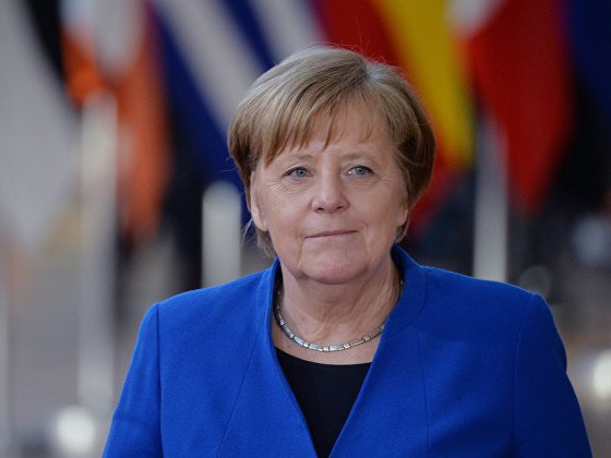 В Германия пуснаха златни монети в чест на Меркел