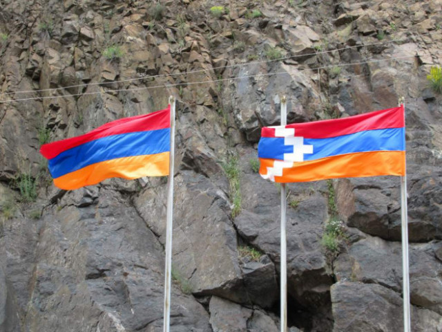 Атака срещу столицата на Нагорни Карабах