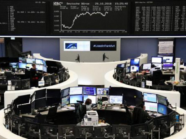 Европейските акции напредват, възстановявайки загубите от миналата седмица