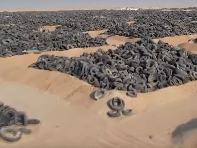 Най -голямото сметище за гуми в света тревожи еколозите