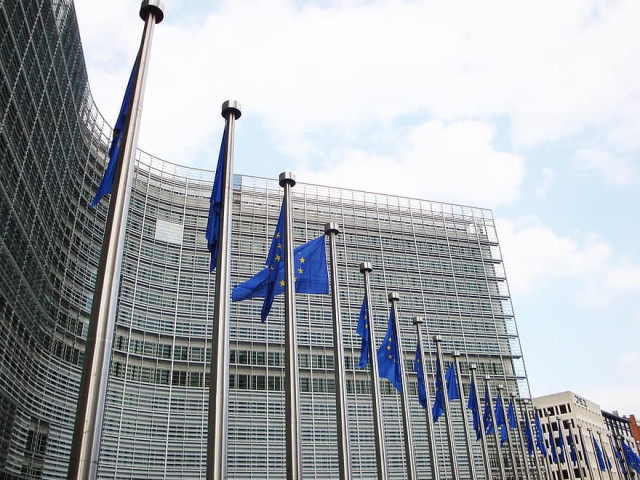 Европейската комисия прецизира идеята си за сертификат за пътуване