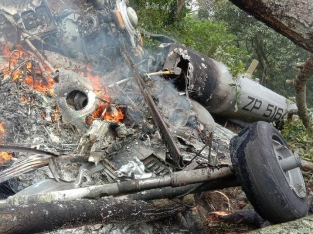 Шефът на индийската армия е загинал в  катастрофа с хеликоптер