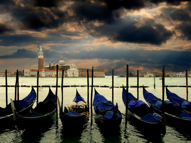 Венеция се готви да посрещне туристите с нова стратегия