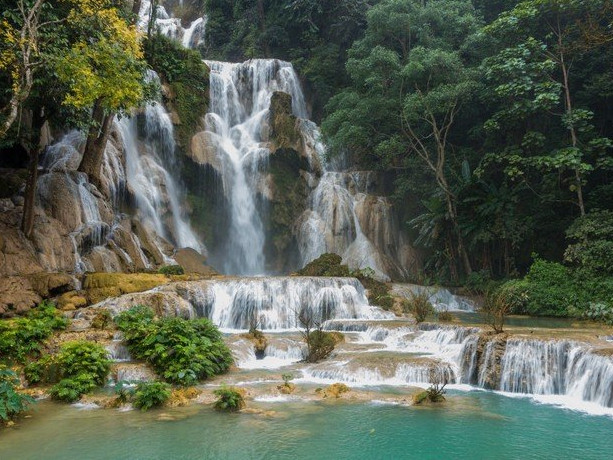 Скритата перла на Лаос: Водопадите Куанг Си