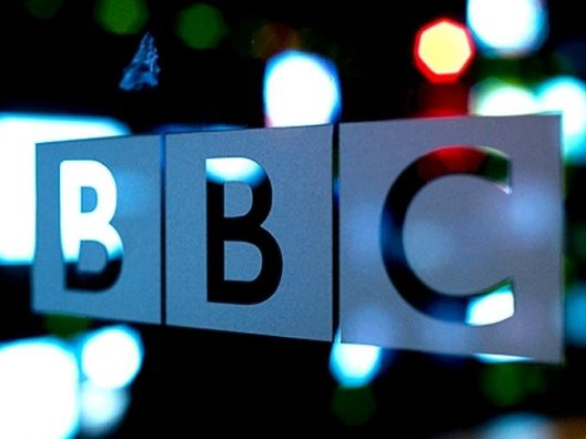 Китай забрани на Би Би Си да излъчва в страната