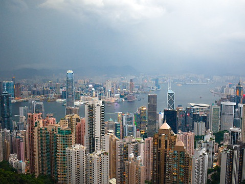 Хонконг въвежда ваксинации срещу ковид за деца на три години