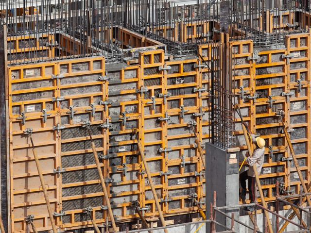 Издадените разрешителни за строеж на жилищни сгради намаляват с 14,4%