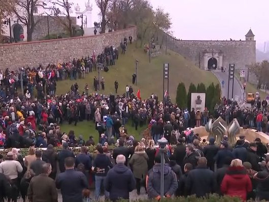 Митинг против ваксинациите в Братислава