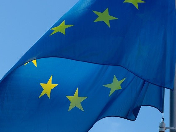 Пет държави от ЕС искат разследване за рекордния скок на цените на газа