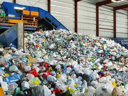 Пластмасови отпадъци се превръщат в гориво за самолети