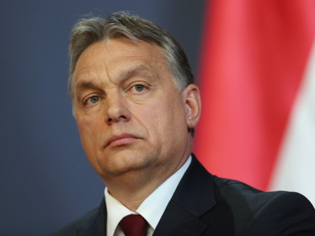 Орбан заяви, че хората имат избор между ваксинация и смърт