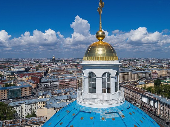 Вълшебните бели нощи на Санкт Петербург