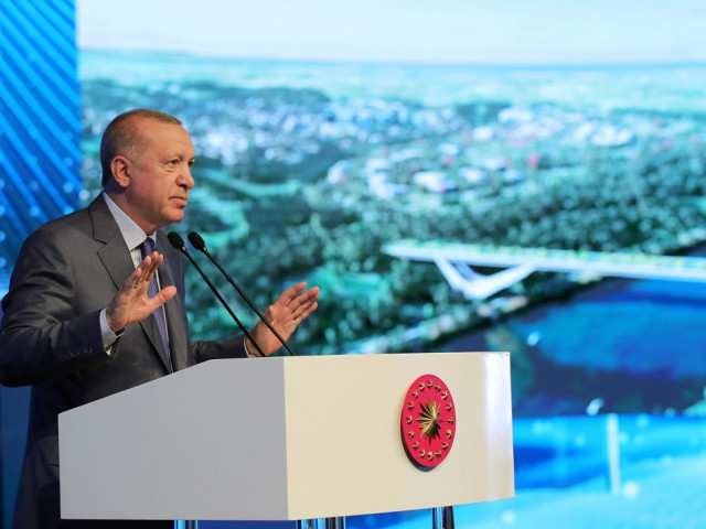Канал Истанбул ще свърже Черно и Мраморно море