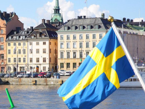 Швеция отмени почти всички карантинни ограничения