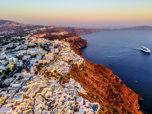 Готови ли сме за покупка на имот в Гърция?