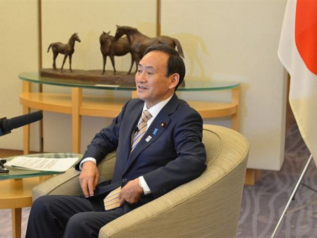 Йошихиде Суга ще замести Шиндзо Абе като министър-председател на Япония