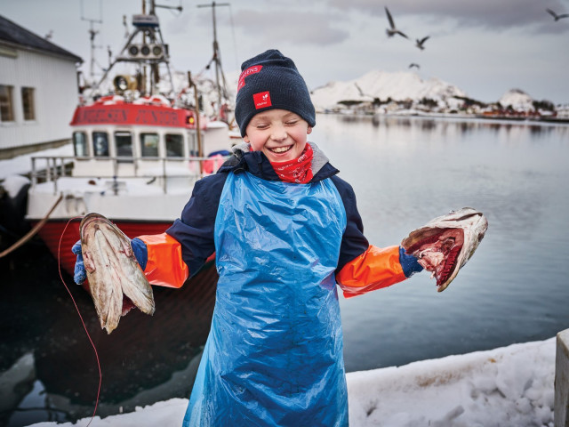 Традиционен занаят за деца в норвежкия север носи добри пари