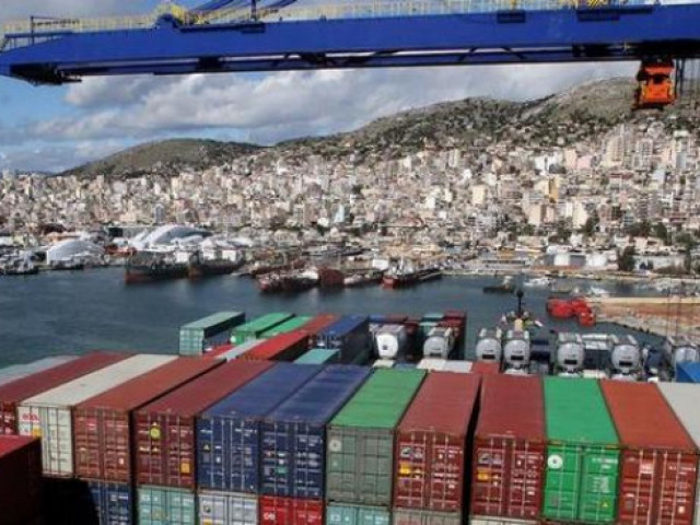 Китайска инвестиция: пристанището на Пирея завладява Средиземноморието