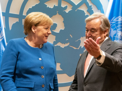 Меркел получи предложение да работи в ООН