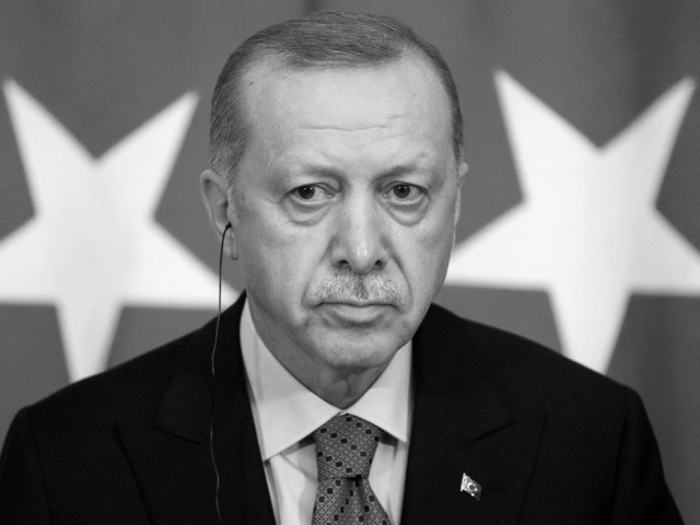 Ердоган определи социалните медии като основна заплаха за демокрацията
