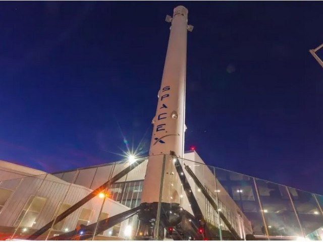 Илон Мъск ще започне да добива ракетно гориво от въздуха