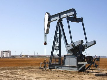 Най -големият независим търговец прогнозира покачване на цените на петрола до $ 80
