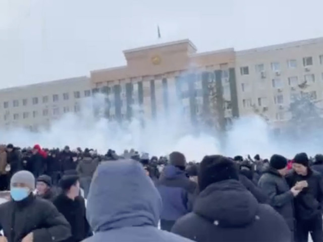 Казахстан: 3 хиляди протестиращи са задържани, 26 са убити