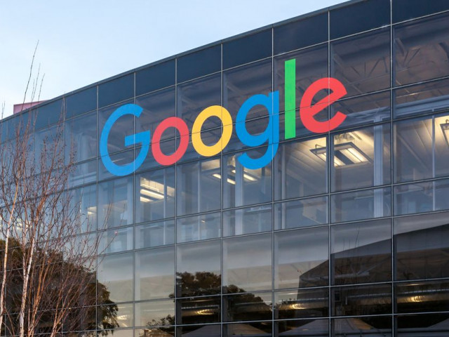 Google заплашва неваксинирани служители с уволнение