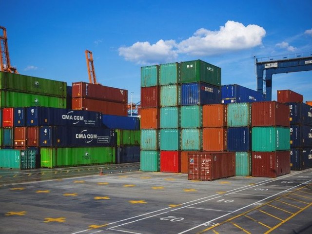 Цената на доставката на контейнер от Китай до Европа скочи 4 пъти