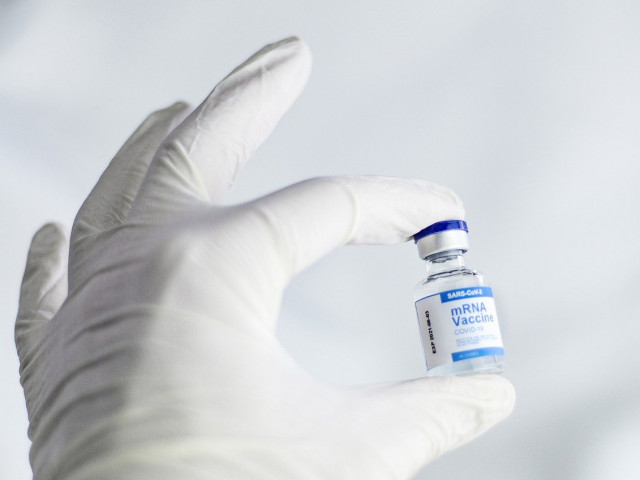Сърбия ще плаща на хората да се ваксинират срещу COVID