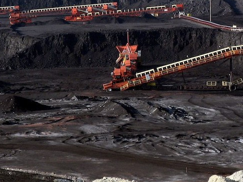 Чехия ще съди Полша за незаконен добив на въглища
